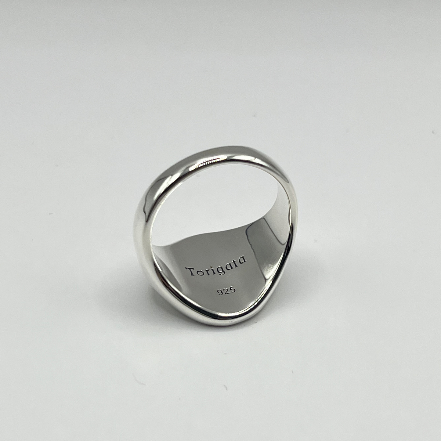 Oval Ring